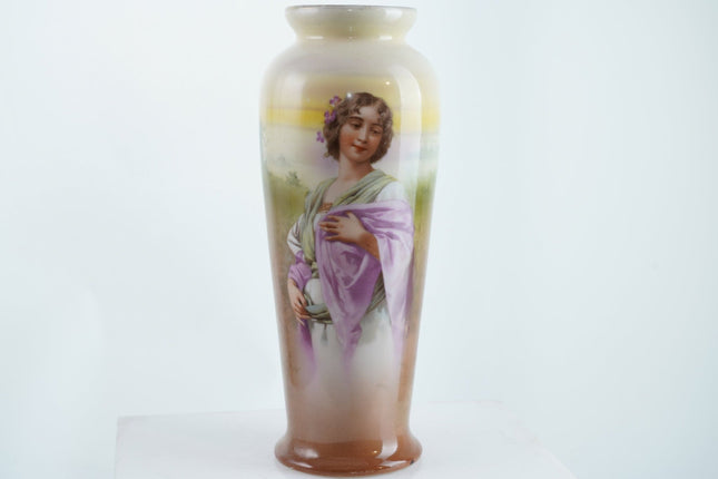 10" c1910 Royal Bayreuth Portrait vase - Estate Fresh Austin