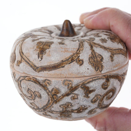 15th Century Thai Sawankhalok Kiln Condiment Jar with Lid e - Estate Fresh Austin