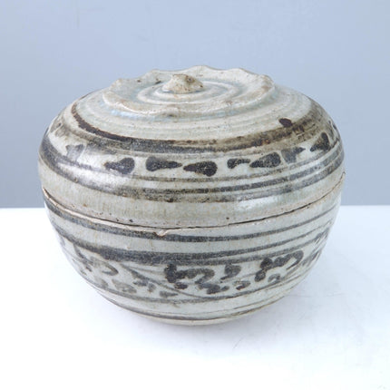 15th Century Thai Sawankhalok Kiln Condiment Jar with Lid fd - Estate Fresh Austin