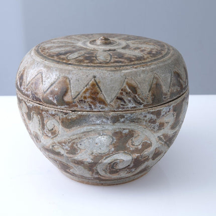 15th Century Thai Sawankhalok Kiln Condiment Jar with Lid we - Estate Fresh Austin