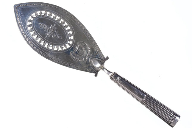 1797 British George III Sterling fish server - Estate Fresh Austin