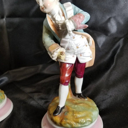 18th Century French Porcelain Courting Figures By Joseph-Gaspard Robert late 17 - Estate Fresh Austin
