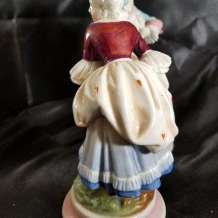 18th Century French Porcelain Courting Figures By Joseph-Gaspard Robert late 17 - Estate Fresh Austin