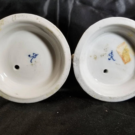 18th Century French Porcelain Courting Figures By Joseph-Gaspard Robert late 17 - Estate Fresh Austin