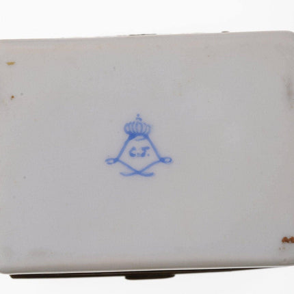 18th/19th Century French Sevres style snuff box - Estate Fresh Austin