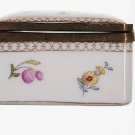 18th/19th Century French Sevres style snuff box - Estate Fresh Austin