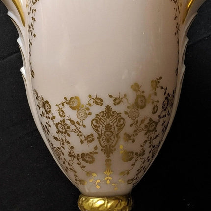 1930's Cambridge Crown Tuscan Rose Point Lamp - Estate Fresh Austin