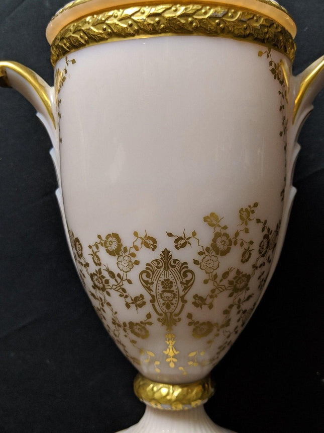 1930's Cambridge Crown Tuscan Rose Point Lamp - Estate Fresh Austin