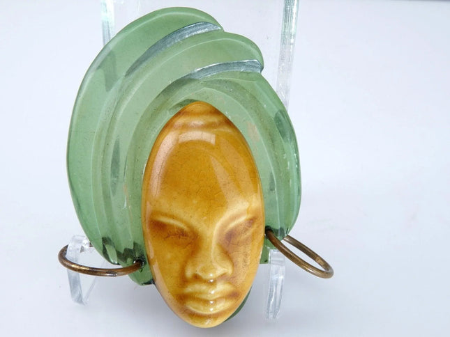 1940's Elzac of California Lucite and Ceramic "Victim of Fashion" Brooch pin - Estate Fresh Austin