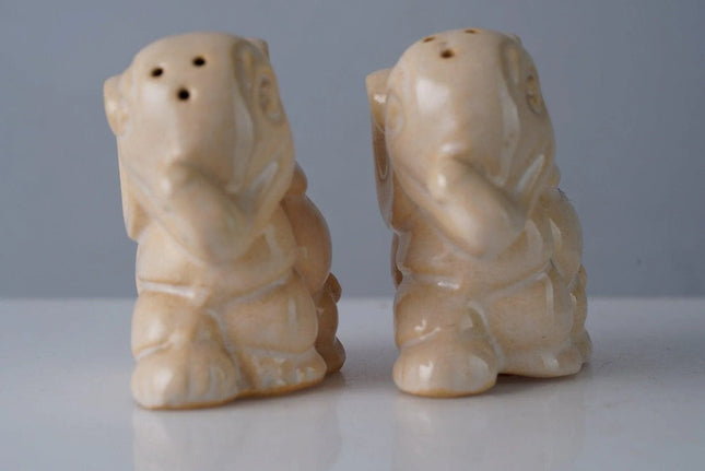 1940's Rosemeade Dakota Pottery Elephant Salt and pepper shakers - Estate Fresh Austin