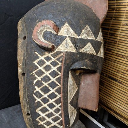23.5" Antique Carved Wood African Congo Ceremonial Mask 10.5" deep - Estate Fresh Austin