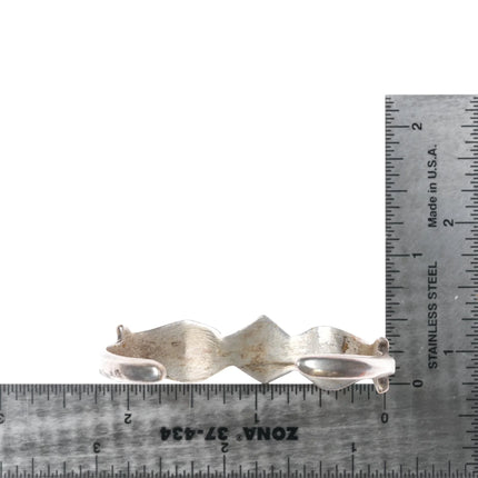 5.75" Vintage Native American cast sterling turquoise channel inlay cuff bracelet - Estate Fresh Austin