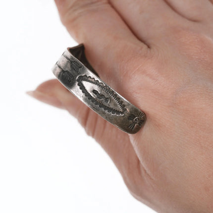 6.375" c1930's Navajo Curio stamped silver arrowhead cuff bracelet - Estate Fresh Austin