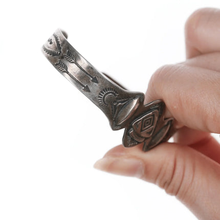6.375" c1930's Navajo Curio stamped silver arrowhead cuff bracelet - Estate Fresh Austin