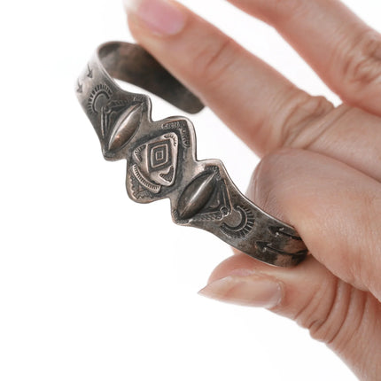 6.375" c1930's Navajo Curio stamped silver arrowhead cuff bracelet - Estate Fresh Austin
