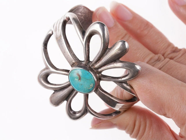 6.375" Vintage Navajo Tufa Cast silver bracelet with turquoise - Estate Fresh Austin