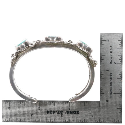 6.625" 60's-70's Navajo sterling turquoise feather cuff bracelet - Estate Fresh Austin