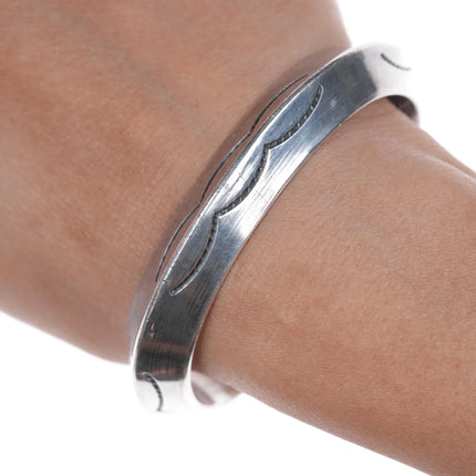 6.625" Heavy vintage Ingot Silver Navajo Carinated cuff bracelet - Estate Fresh Austin