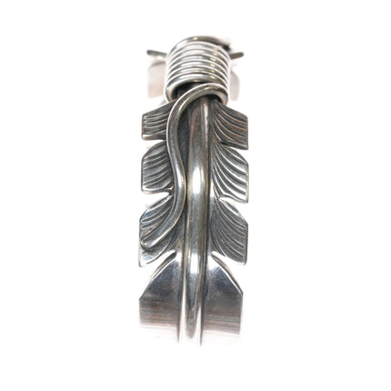 6.625" Mike Thomas Jr Navajo heavy sterling feather cuff bracelet - Estate Fresh Austin