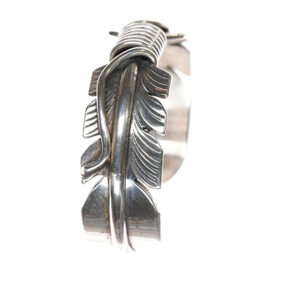 6.625" Mike Thomas Jr Navajo heavy sterling feather cuff bracelet - Estate Fresh Austin