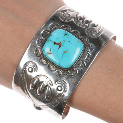 6.875 c1940's Navajo stamped repousse silver cuff bracelet with turquoise - Estate Fresh Austin