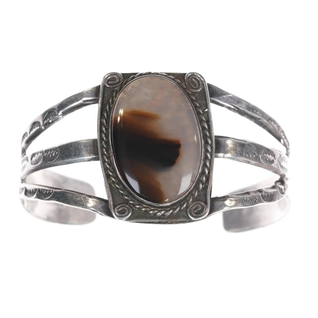6.25" 1940's Navajo Sterling agate cuff bracelet - Estate Fresh Austin