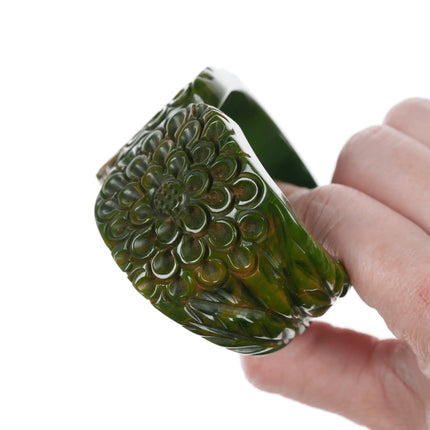 6.25" c1940's Green Carved Bakelite Clamper Bracelet - Estate Fresh Austin