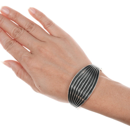 6.25" Felix Joe Navajo banded Sterling cuff bracelet - Estate Fresh Austin
