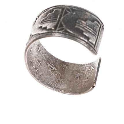 6.25" Gilbert "Dino" Garcia Santo Domingo pueblo tufa cast silver cuff bracelet - Estate Fresh Austin
