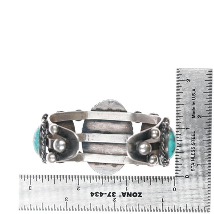 6.25" Sturdy Vintage Native American sterling turquoise graduated row cuff bracelet - Estate Fresh Austin