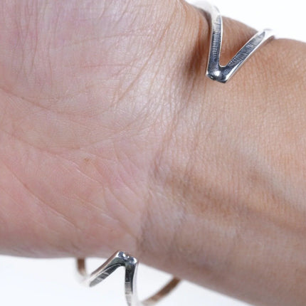 6.25" Vintage Native American Sterling mother of pearl cuff bracelet - Estate Fresh Austin