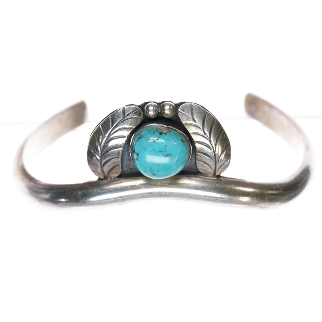 6.5" 1970's Native American sterling and turquoise leaf cuff bracelet - Estate Fresh Austin