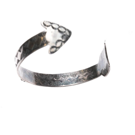 6.5" c1950's Navajo Arrow form silver Royston turquoise cuff bracelet - Estate Fresh Austin