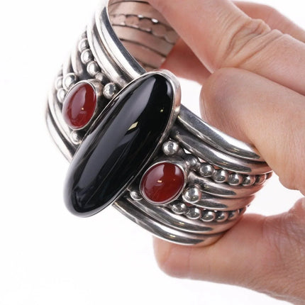 6.5" Mike Bird Romero San Juan and Taos Pueblo Agate and Onyx bracelet - Estate Fresh Austin