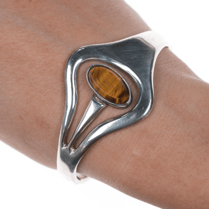 6.5" Retro Mexican modernist sterling and cat's eye bangle bracelet - Estate Fresh Austin