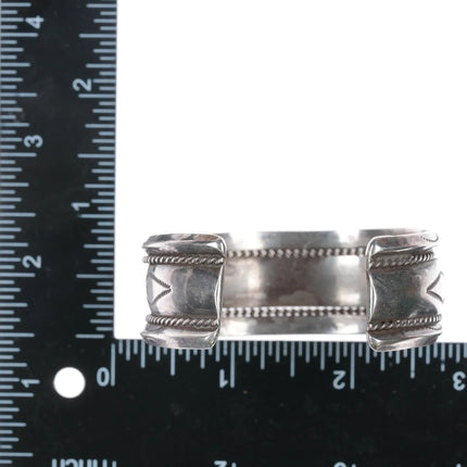 6.5" Vintage Navajo hand stamped carinated twisted wire cuff bracelet - Estate Fresh Austin