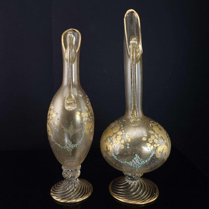 Vintage venezianische Glaskannen aus Murano mit Goldflecken und handbemalten Blumen