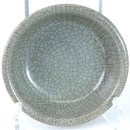 Qing Dynasty Chinese Celadon Crackle Glazed Bowl