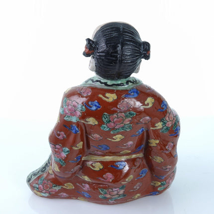 Antike chinesische Famille Rose Figur mit Tasse und Tablet