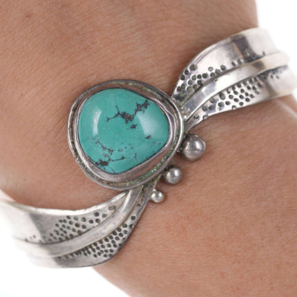 Vintage Southwestern Sterling silver/turquoise cuff bracelet