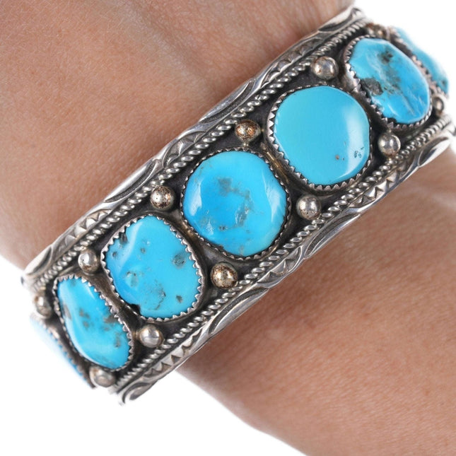 Vintage Navajo Sterling and turquoise bracelet j