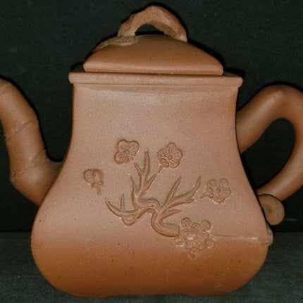 Antique Chinese Yixing Zisha Teapot Hand Built Bamboo spout Decoration