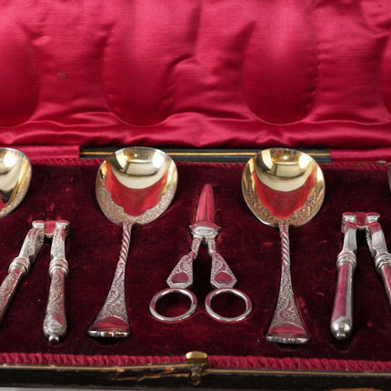 c1880 年代艾伦和达尔文盒装胡桃夹子/葡萄剪/汤匙套装谢菲尔德镀银
