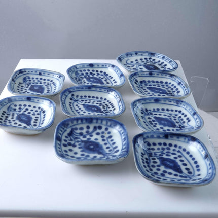 一套适合东南亚市场的中国仿古汕头蓝色装饰酱盘