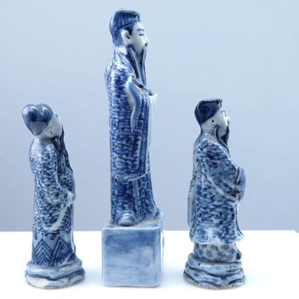 c1910 Antikes chinesisches Fu Lu Shou Figues Lot in Blau und Weiß