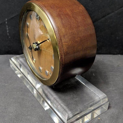 1940 年代的有机玻璃/玻璃纤维/木质装饰艺术时钟改装为电池