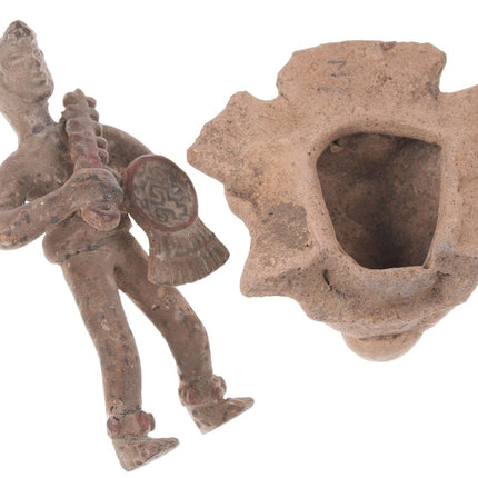 前哥伦布时代的阿兹特克美洲虎战士人物和头碎片