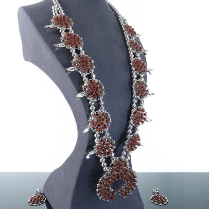 Zuni 珊瑚和纯银南瓜花项链和耳环