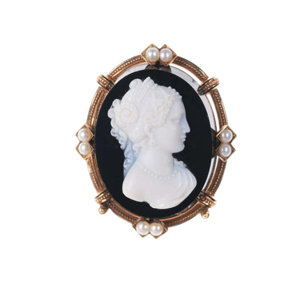 Victorian 14k rose gold/pearl mounted Hardstone cameo brooch