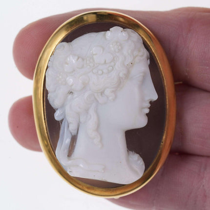 Large Antique 18k Hardstone Cameo Sardonyx Carnelian Brooch